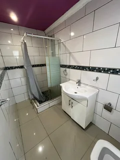 7 bed House fo Sale Beautful Home.modern finishes.