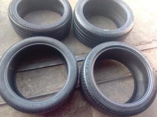 245/45/20 And 275/40/20 Set Michelin