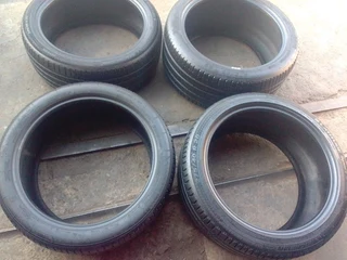 245/45/20 And 275/40/20 Set Michelin
