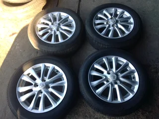 Toyota Etios Rim 15 Inch With Tyres