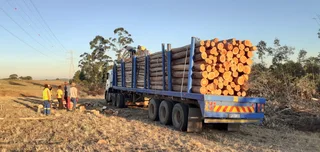 Henred Fruehauf flat deck