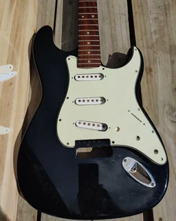 S/S/S Mint Green 3ply Strat Style Pickguard