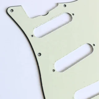 S/S/S Mint Green 3ply Strat Style Pickguard Vintage ’62 with scoop