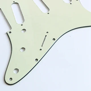 S/S/S Mint Green 3ply Strat Style Pickguard Vintage ’62 with scoop