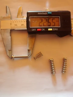 Black Telecaster Bridge Pickup Screws and Springs – Set of 3