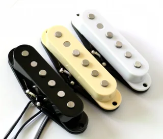 KS12 Karman AlNiCo-2 Strat Guitar Pickup (Single)