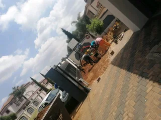 Pool installation and paving cheap prizes