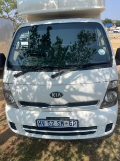 Bakkie for hire(0718507838) affordable services in Cosmocity/ fourways/ honeydew/north riding