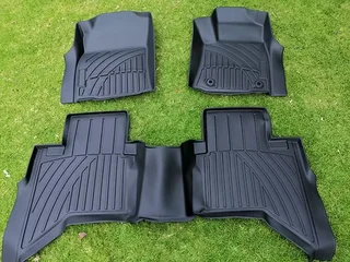 Toyota Hilux Revo Floor Mat