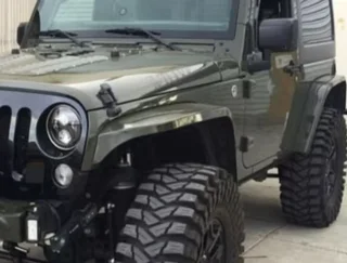 JK Avenger Aluminum Fender Flare - Black powder coated