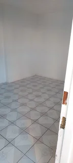 Outbuilding - Ad posted by Kimmy Naidoo