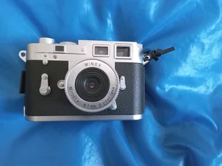 Minox Leica M3 mini camera
