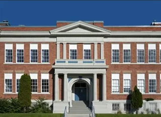 help students apply to universitys  ,schools and collages