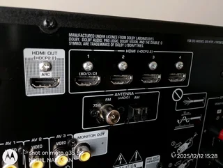 Yamaha RX-V385 5.1 AV-Receiver/ Amplifier (Bluetooth &amp; 4K HDR)