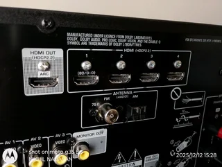 Yamaha RX-V385 5.1 AV-Receiver/ Amplifier (Bluetooth &amp; 4K HDR)