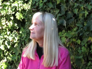 Carer/companion Seeking Full-time, Live-in Employment In Cape Town, Greyton, Caledon And Hermanus