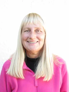 HOUSE SITTER AND PET SITTER AVAILABLE IN GREYTON