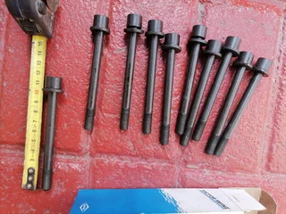 hyuandai ,getz,kia,atos head bolts