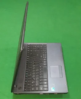Acer Travelmate 5744 BIC57 Laptop i5 Processor - 4GB RAM - 500GB Hard Drive Drive - Good Condition