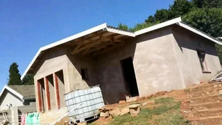 Experienced builder looking for building work