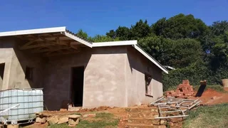 Experienced builder looking for building work