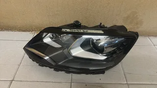 VW Touran headlight