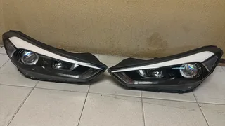 Hyundai Tucson headlight LED
