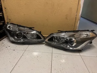 Suzuki Ciaz headlight left&right