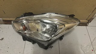 Suzuki Swift left headlight
