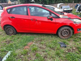 Ford fiesta 2014 stripping