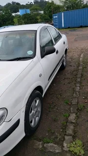 Nissan Almera 2002