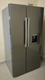 Defy 555lt double door fridge /freezer