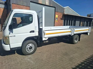 FUSO 7-115 4ton Truck