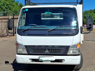 Fuso FE7-136 4ton truck