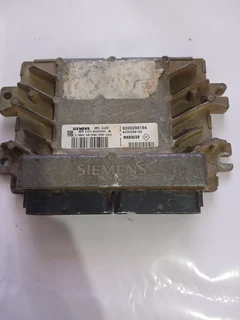 Renault-nissan Np200 1.6 16v S1101400000a Ecu Computer Box