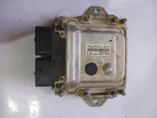 Suzuki Swift Computer Box 0261s09925 33930-60m20