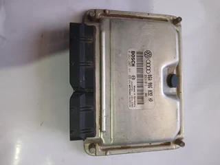 Vw Jetta Ecu Computer Box 06a906032hp 0261208121
