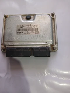 Vw Polo 1.9 Tdi 038906019nd 0281011820 Ecu Computer Box (2)