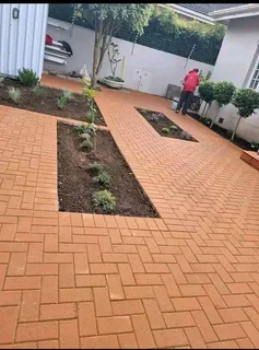 Expert Pavers And Tarring