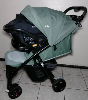Joie muze travel system