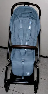 Cybex eezy twist plus 2