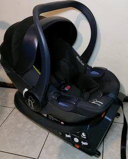 Noola sprint travel system