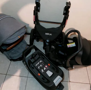 Noola sprint travel system