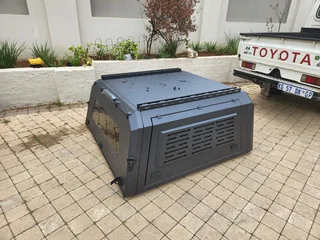 Aluminum and Stainless Steel Canopies For Double Cabs