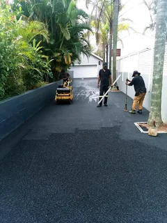 Tar driveways