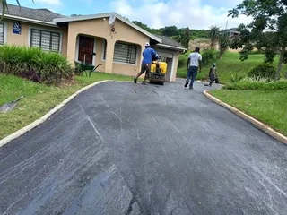 Tar driveways