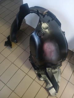 2020 Vw Polo 8 Left Fender Liner In Good Condition