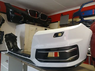 2019 Audi Q7 Front Bumper In Good Conditon For Sale