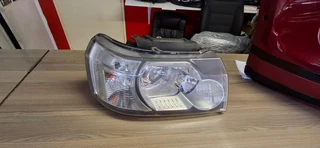 2006 LAND ROVER FREELANDER 2 RIGHT HEADLIGHT FOR SALE
