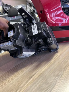 2021 JEEP GRAND CHEROKEE HEADLIGHT FOR SALE